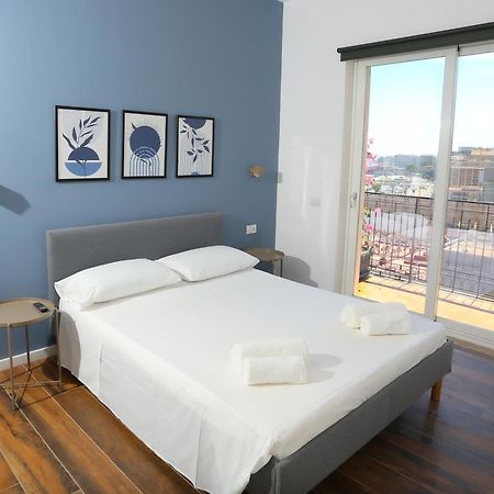 Marina 8 Hotel Nápoly Kültér fotó